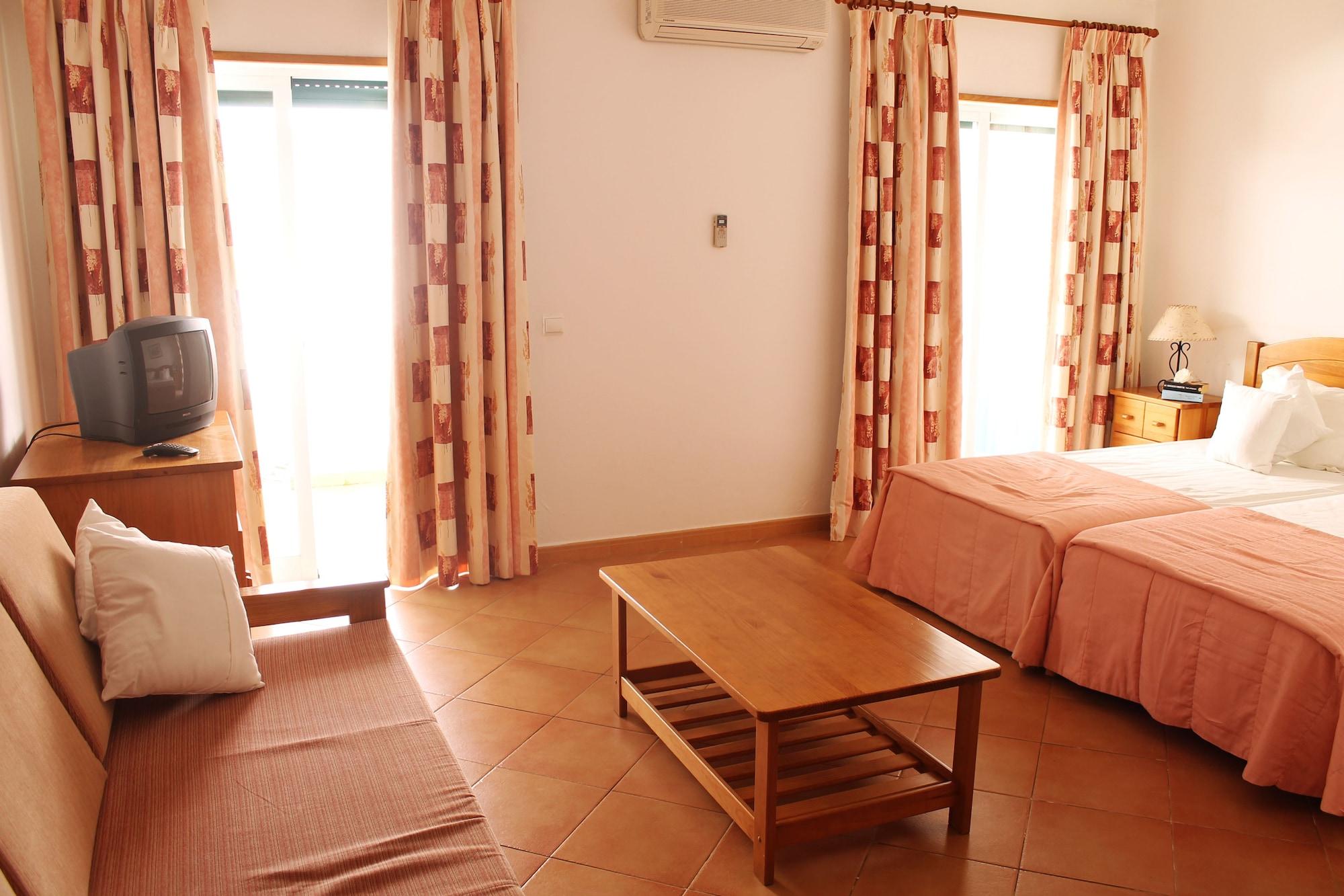 Oasis Beach Apartments Senhora da Luz 외부 사진
