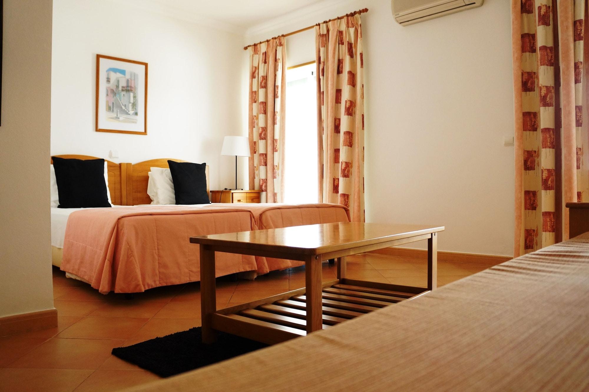 Oasis Beach Apartments Senhora da Luz 외부 사진