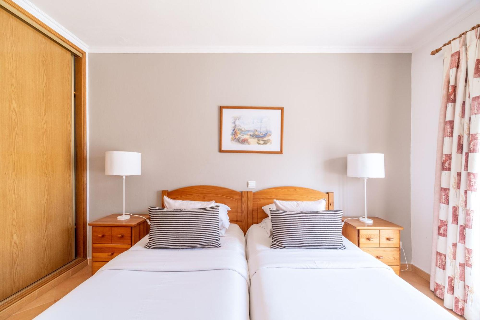 Oasis Beach Apartments Senhora da Luz 객실 사진